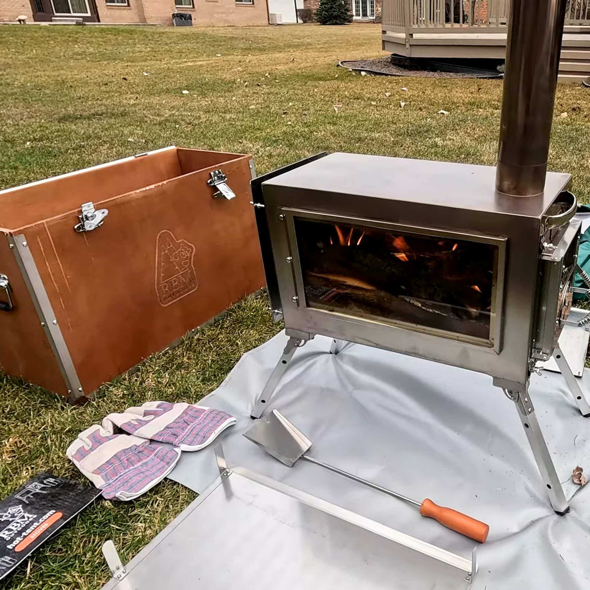 RBM Outdoors All-Seasons Tent Hexagon for 2–9 Person + Wood Stove Caminus M + Three-Layer Floor