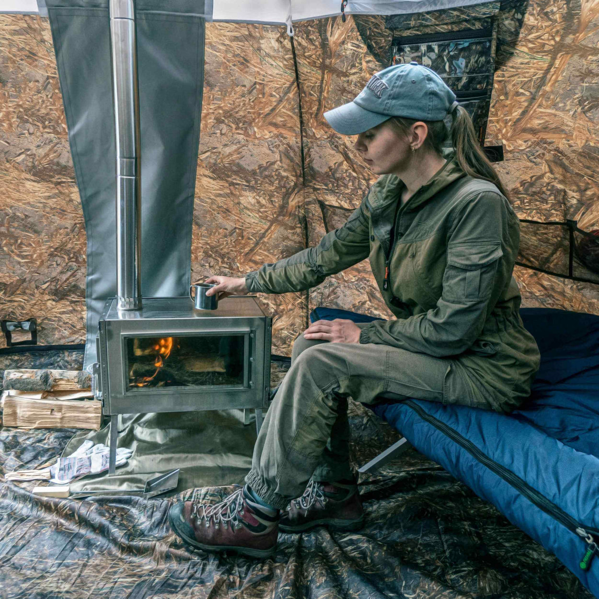 RBM Outdoors All-Seasons Tent UP-5 for 2–6 Person + Wood Stove Caminus M + Three-Layer Floor